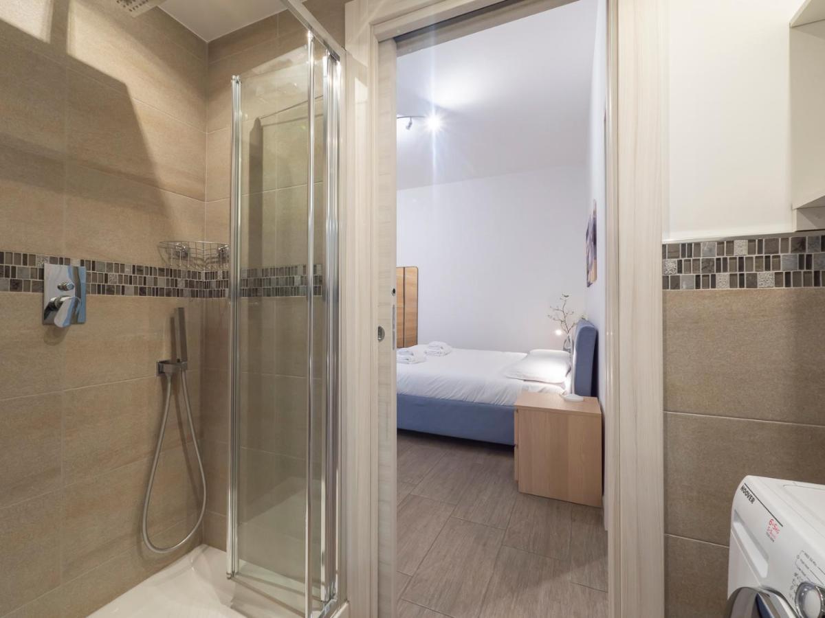 I Host Apartment - Montesuello 9 Милано Екстериор снимка